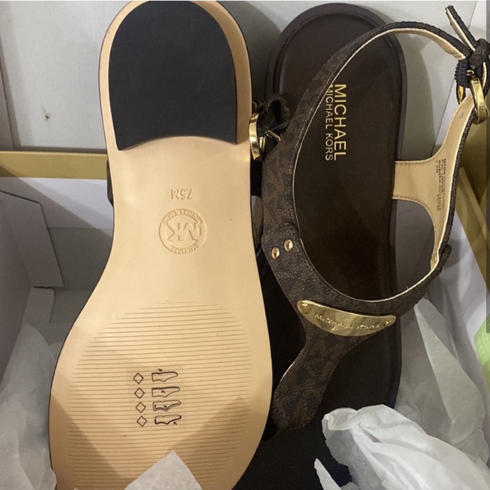 Mk sandals